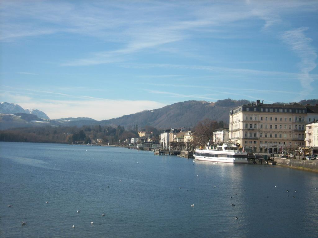 Garconniere Im Ehemaligen Hotel Austria Gmunden Ngoại thất bức ảnh