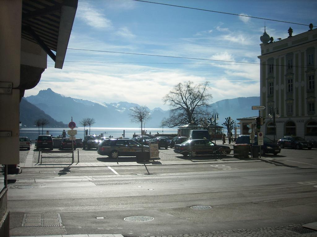 Garconniere Im Ehemaligen Hotel Austria Gmunden Ngoại thất bức ảnh