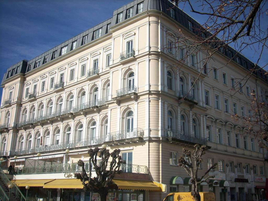 Garconniere Im Ehemaligen Hotel Austria Gmunden Ngoại thất bức ảnh