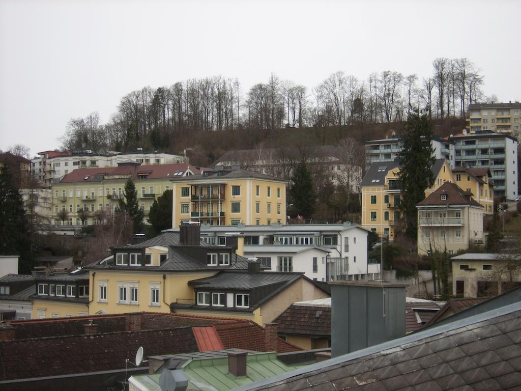 Garconniere Im Ehemaligen Hotel Austria Gmunden Ngoại thất bức ảnh